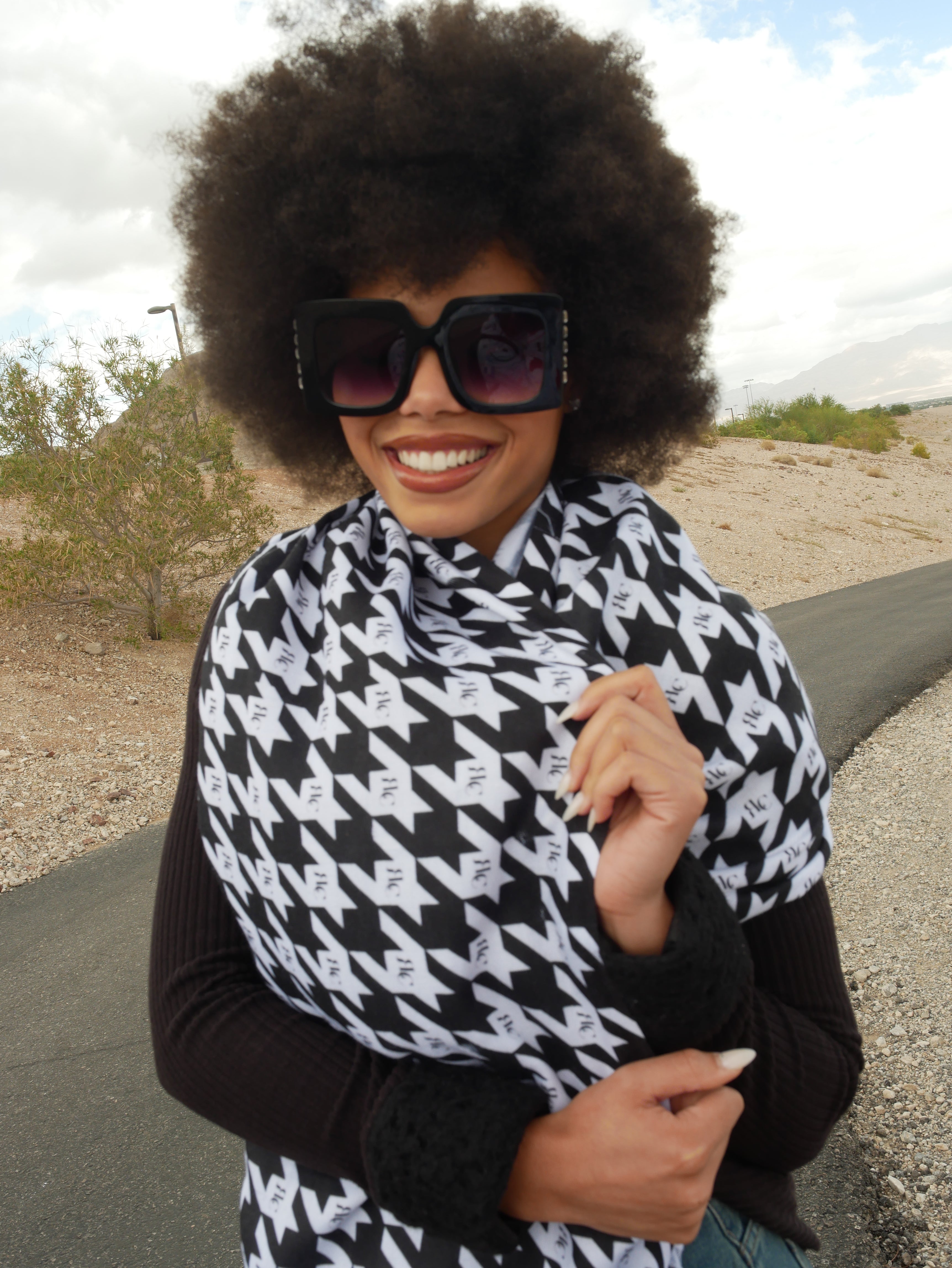 RLC Houndstooth Print Warm Fringed Scarf - Respectez Le Code