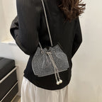 Elegant Night Out Rhinestone Clutch - Respectez Le Code