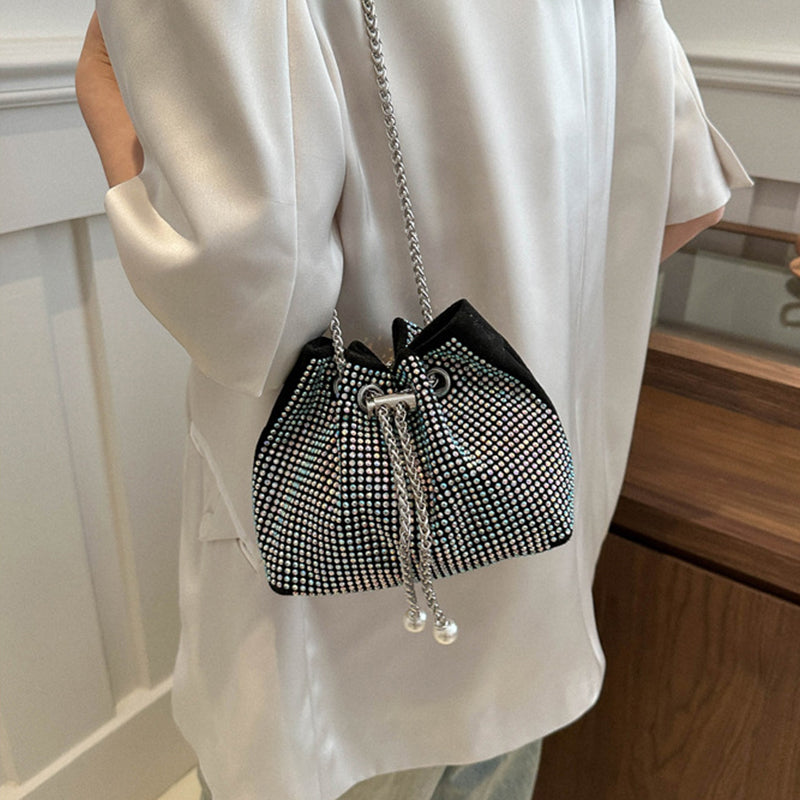 Elegant Night Out Rhinestone Clutch - Respectez Le Code